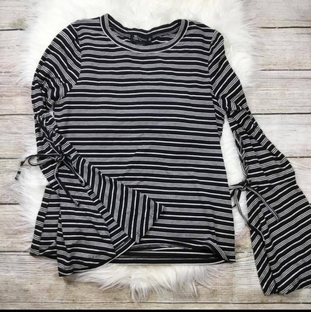 Miss Chievous Black & White Bell-sleeve Top